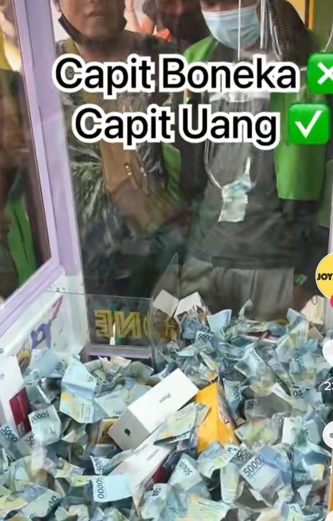 viral driver ojol antre main mesin capit heboh saat dapat uang