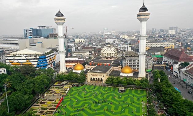 4 Masjid Unik Di Jabar Ini Cocok Untuk Ngabuburit Ramadan Ada Yang