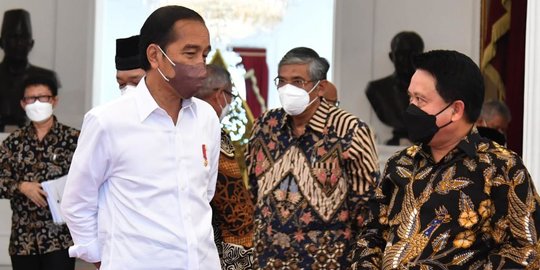 Jokowi Minta BLT Minyak Goreng Disalurkan Sebelum Lebaran