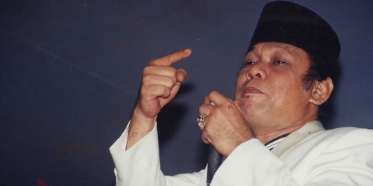 30 Kata-Kata Mutiara Zainudin MZ, Penuh Makna Mendalam