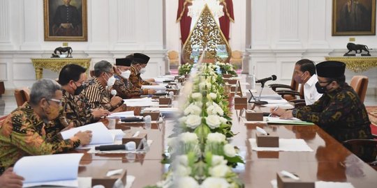 PDIP: Jokowi Peringatkan Menteri Sadar Posisi, Jangan Bicara Penundaan Pemilu