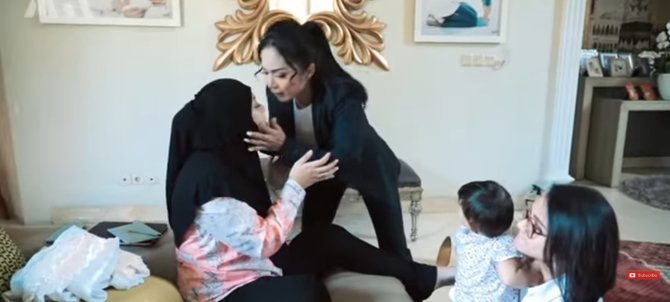 momong baby ameena krisdayanti ungkap pernah ditegur raul lemos