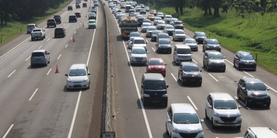 Puncak Mudik Lebaran Diprediksi 29--30 April, Polri Siapkan Contra Flow di Rest Area