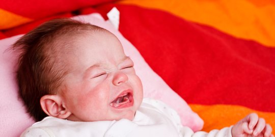 Ibu Disarankan Tidak langsung Menyusui Anak ketika Dia Menangis