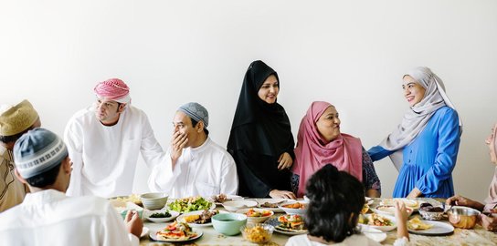 Jadwal Buka Puasa Ramadan 1443 H Minggu 10 April 2022 di Indonesia