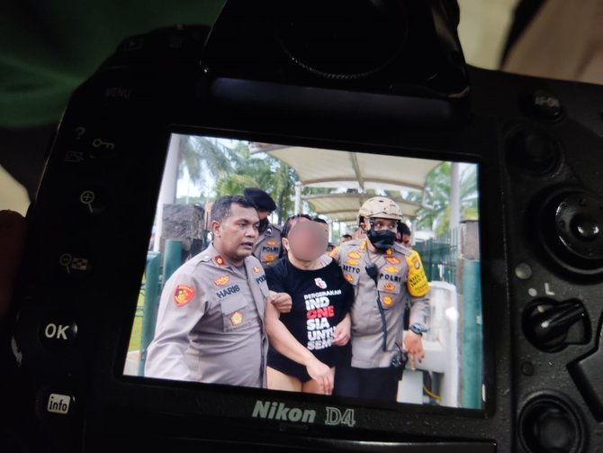 kondisi ade armando usai dikeroyok massa