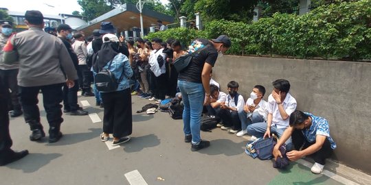 Bawa Air Keras dan Atribut Kampus, 6 Pelajar Digelandang ke Polsek Pamulang