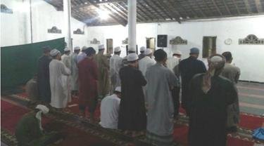 sholat tarawih terlama di ri