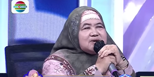 Mamah Dedeh Nasihati Para Host Aksi 'Keren-keren Disini Emak Lu Gak Ditengokin'