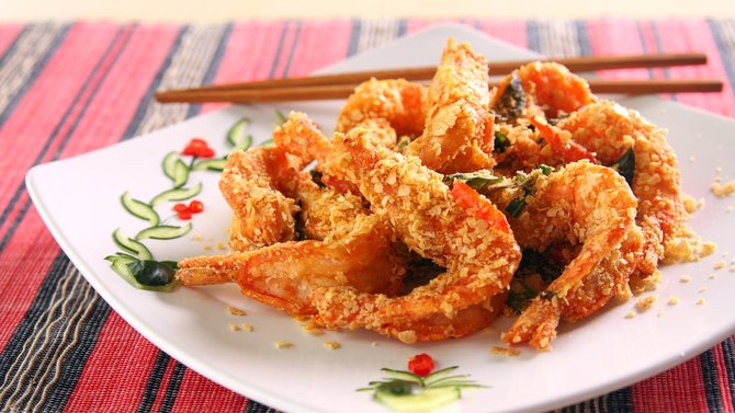 3 resep udang telur asin lezat cocok untuk menu harian