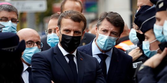Ini Alasan Macron Tak Mau Sebut Rusia Pelaku Genosida di Ukraina