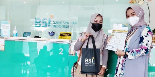 BSI Masuk Jajaran 5 Bank Terbaik Indonesia Versi Forbes | Merdeka.com