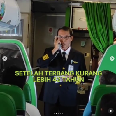 momen haru pilot senior pensiun usai 42 tahun terbang