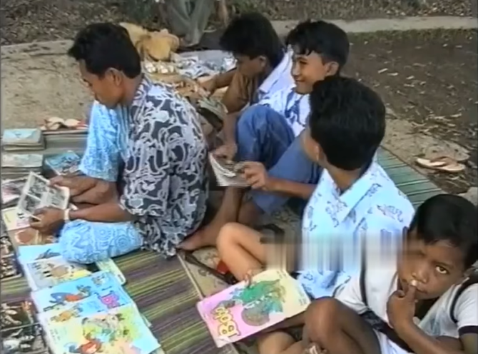 suasana ngabuburit di tasik tahun 1991