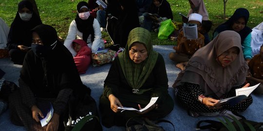 Ngabuburit Sambil Khataman Alquran di Masjid Raya Jakarta Islamic Center