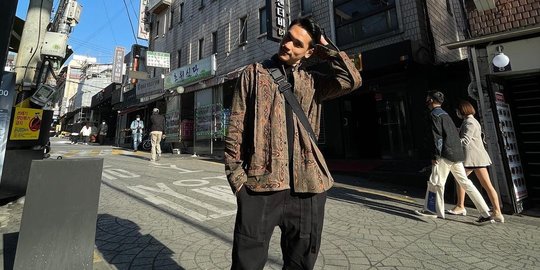 Intip 5 Momen Afgan Jalan-jalan di Korea, Penampilannya Mencuri Perhatian