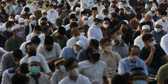 Pemerintah Izinkan Umat Islam Salat Id di Lapangan, Ini Syaratnya