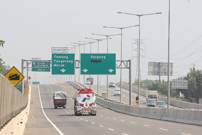 tol kembangan