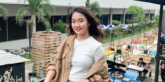 Kamis, Chandrika Chika Diperiksa Terkait Kasus Putra Siregar dan Rico Valentino