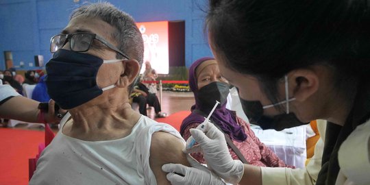 Jelang Mudik, 25 Persen Warga Kabupaten Bekasi Sudah Vaksinasi Booster