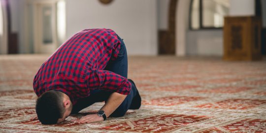 Batas Waktu Subuh Menurut Al-Qur'an dan Hadis, Umat Muslim Wajib Tahu