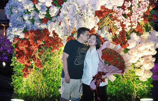 4 potret ulang tahun kahiyang ayu ke 31 romantis bareng bobby nasution