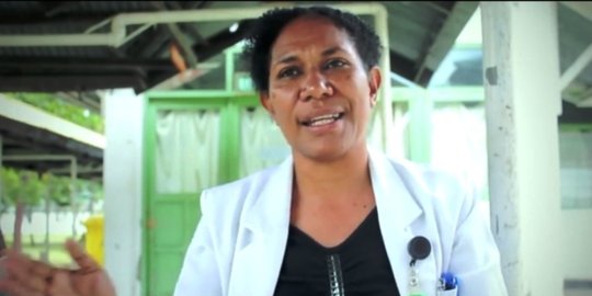 Dokter Maria Louisa, Menerobos Belantara Papua Demi Tolong Sesama