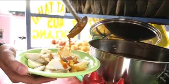 Mengenal Doclang Menu Andalan Buka Puasa Khas Bogor, Identik Kuah Kacang Kental