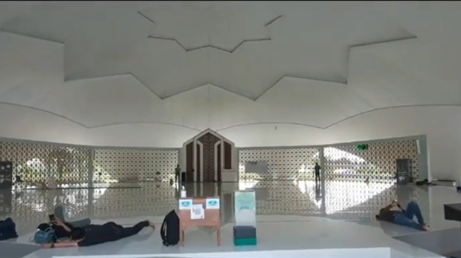 masjid al akbar kulon progo