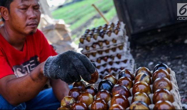 proses pengolahan telur asin di brebes