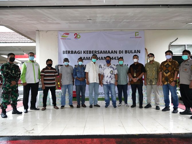 elnusa petrofin salurkan ribuan paket sembako di seluruh indonesia