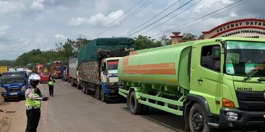 Kondisi Terkini Jalan Lintas Timur Ruas Musi Banyuasin-Palembang usai Macet 2 Hari