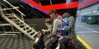 Aleix Espargaro Kendarai Motor Bonceng Empat Bak Emak-Emak Indonesia, Ini Potretnya