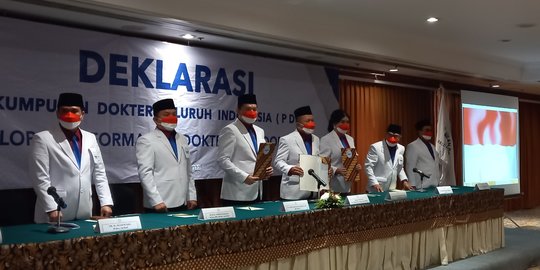 Gonjang Ganjing Organisasi Profesi Dokter: IDI dan PDSI