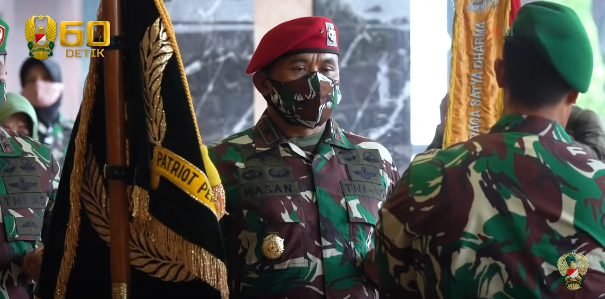 mayjen tni m hasan komandan jenderal kopassus