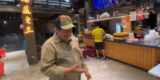 Habis Buka Puasa, Susno Duadji Berburu Durian Musang King di Petaling Jaya, Malaysia