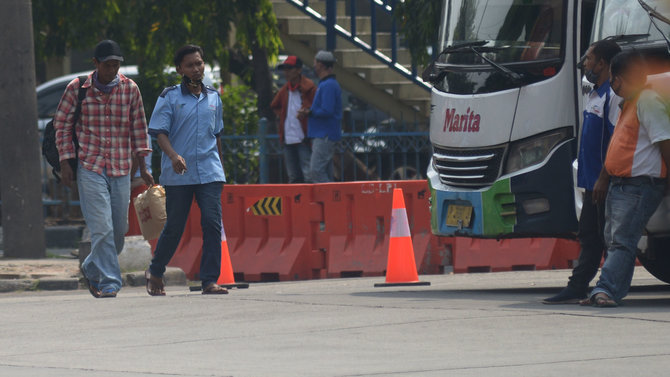 terminal bus kampung rambutan