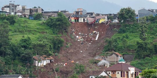 BNPB: Hingga April 2022, 1.391 Bencana Terjadi di Indonesia
