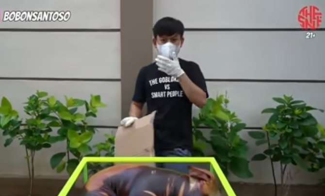 eksperimen nyeleneh youtuber