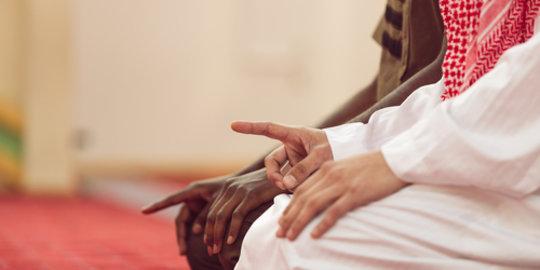 Niat Sholat Qodho Maghrib di Waktu Isya dan Tata Caranya, Wajib Tahu