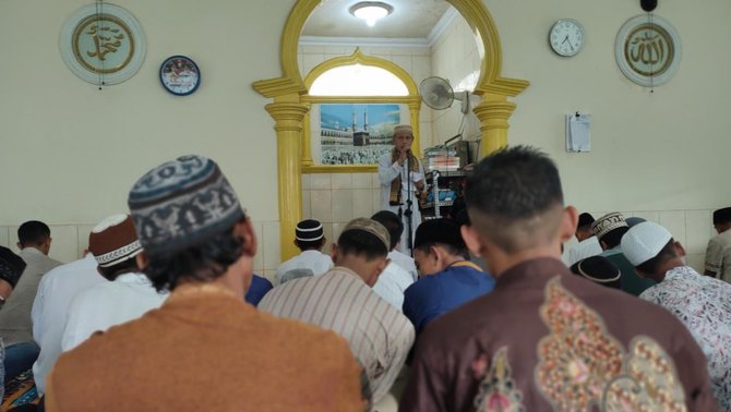 salat idulfitri di palembang