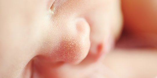 100 Nama Bayi Bermakna Anugerah & Karunia Tuhan, Lengkap Berbagai Abjad