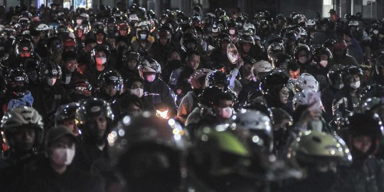 H-2 Lebaran, Ribuan Pemudik Motor Serbu Pelabuhan Merak