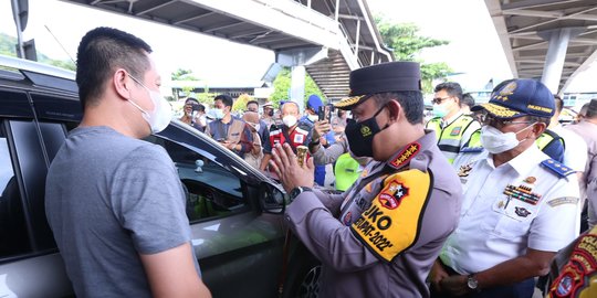 Kapolri Imbau Pemudik Pelabuhan Merak Beli Tiket Online untuk Kurangi Kepadatan