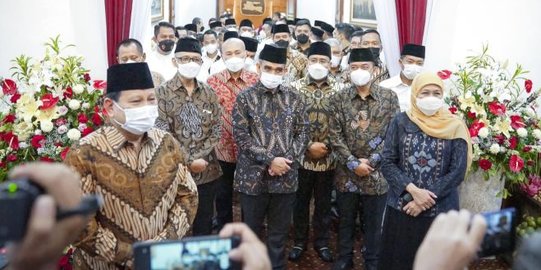 Prabowo Bertemu Khofifah di Surabaya