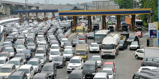 Polda Metro Jaya Memprediksi Gerbang Tol Halim jadi Titik Macet Arus Balik