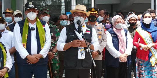 Ridwan Kamil: Arus Mudik dan Balik Bawa Berkah Warung Pinggir Jalan