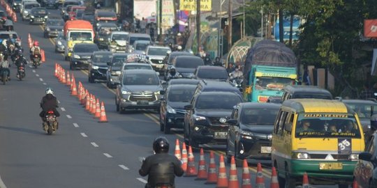 Update Arus Balik Mudik di Nagreg, Kendaraan Menuju Bandung Diberlakukan Contraflow