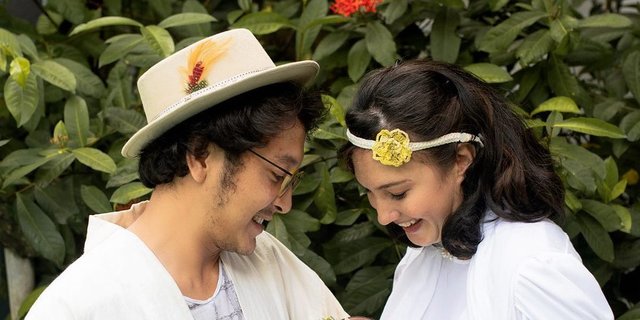 Beda Keyakinan, 4 Pasangan Artis Ini Rayakan Lebaran Bersama