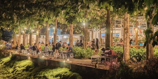 30+ Rekomendasi Cafe di Malang yang Murah, Instagramable, dan Bisa Buat